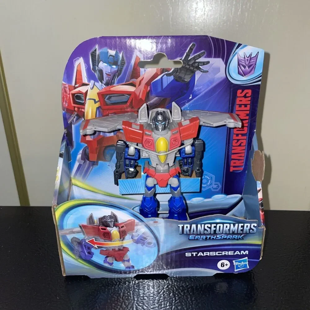 Transformers EarthSpark Warrior Class Starscream 5